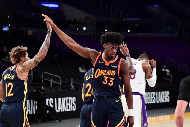 九游用户空间-乌布雷的去留 狼队的签位 勇士后半赛季悬念迭起